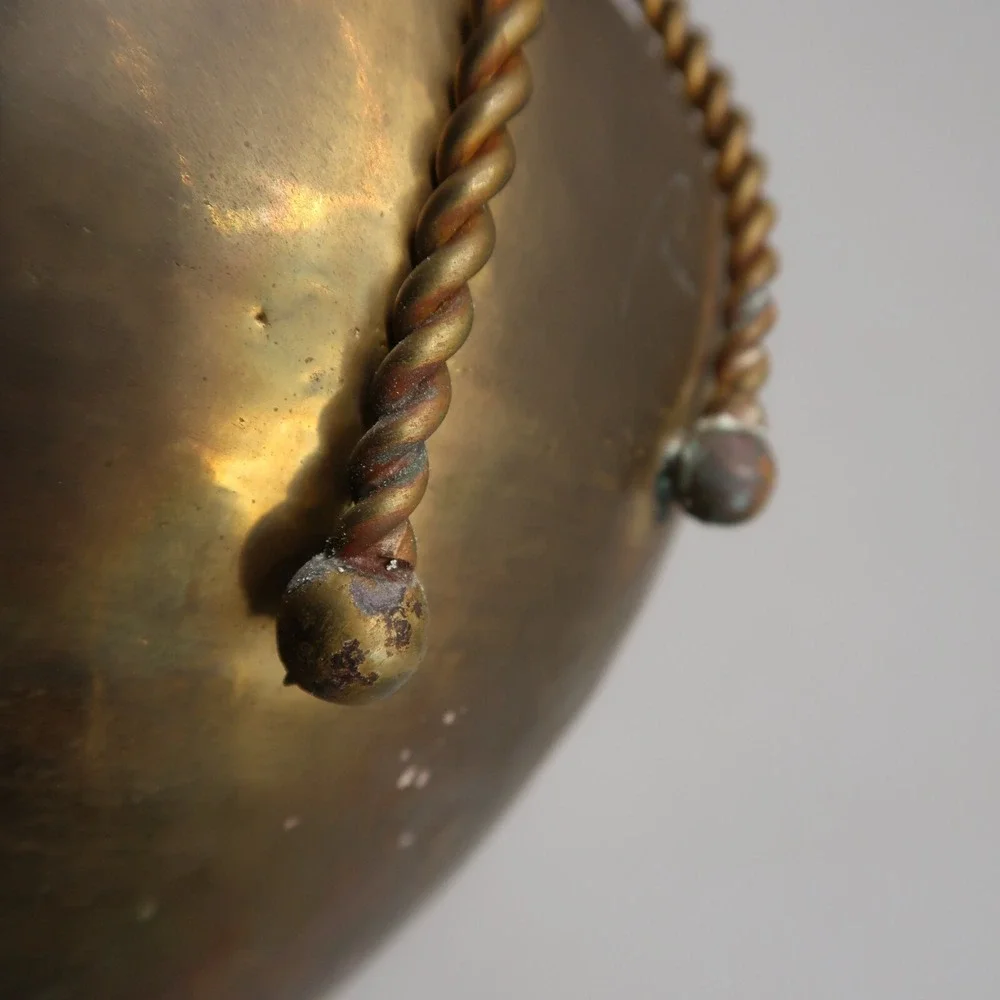 Vintage Large 7'' Matte Finish Brass Vase With Scallop Opening‎ India